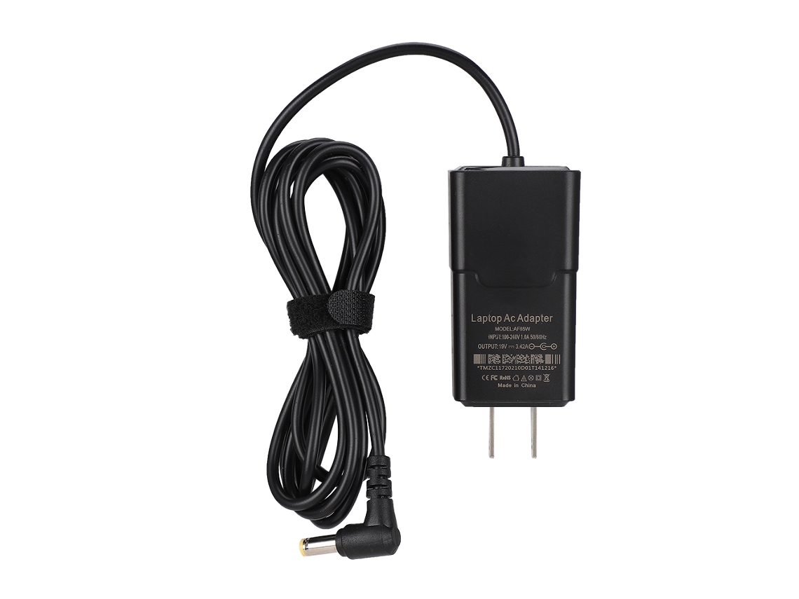 O Adaptador De Energia Fornece Voltagem Estável Para Laptops Asus