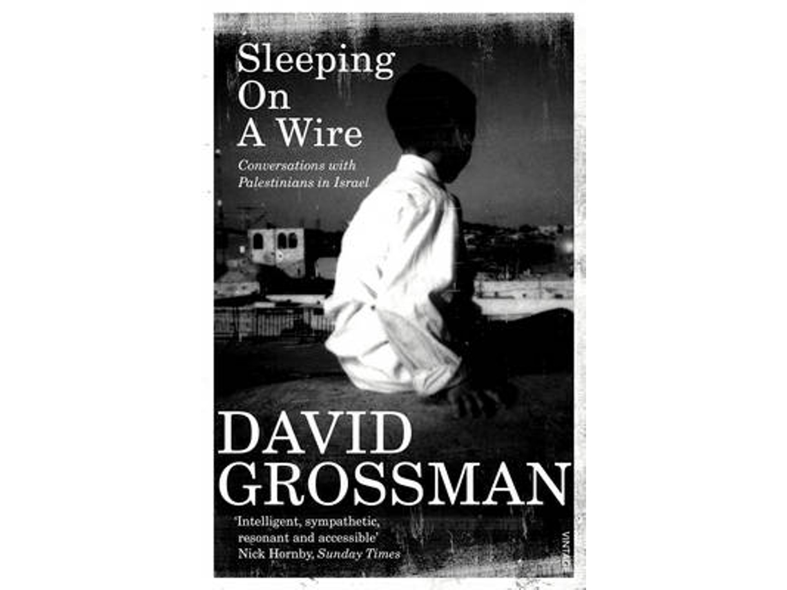 Livro Sleeping on a Wire de Grossman-David (Inglês)