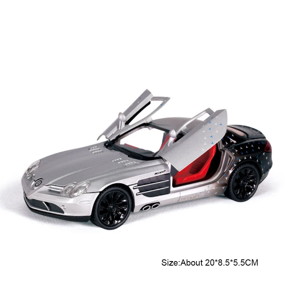 (slr Prata) Escala 1:24 - Miniatura De Carro, Portas Que Abrem, Com Luzes E Efeitos Sonoros.