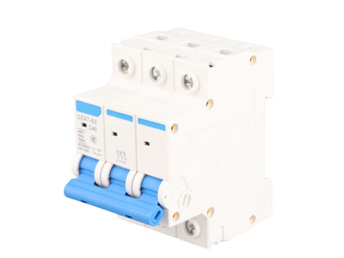 Disjuntor Miniatura Veloriskku 3p 400V 20A com Busbar