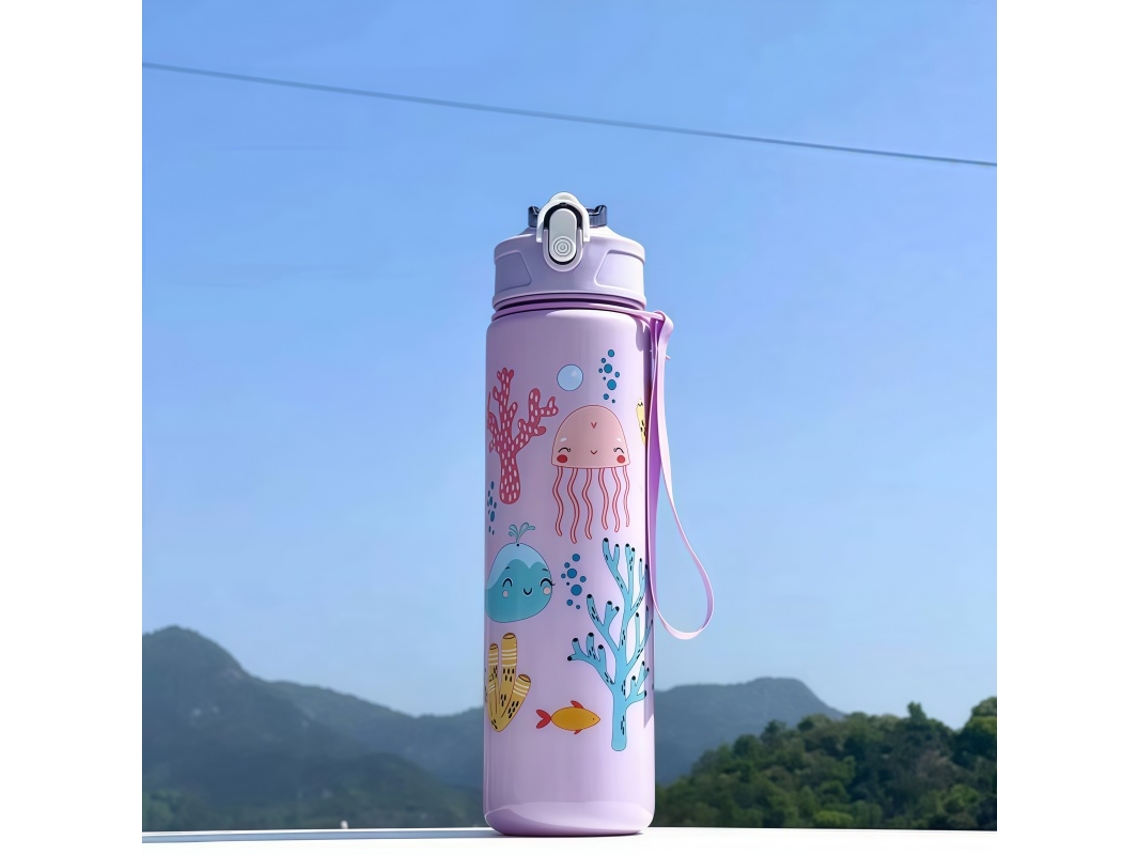 Garrafa de Água Infantil , Capacidade de 750ml, Feita de Plástico Ecológico. MDUG (purple Ocean)
