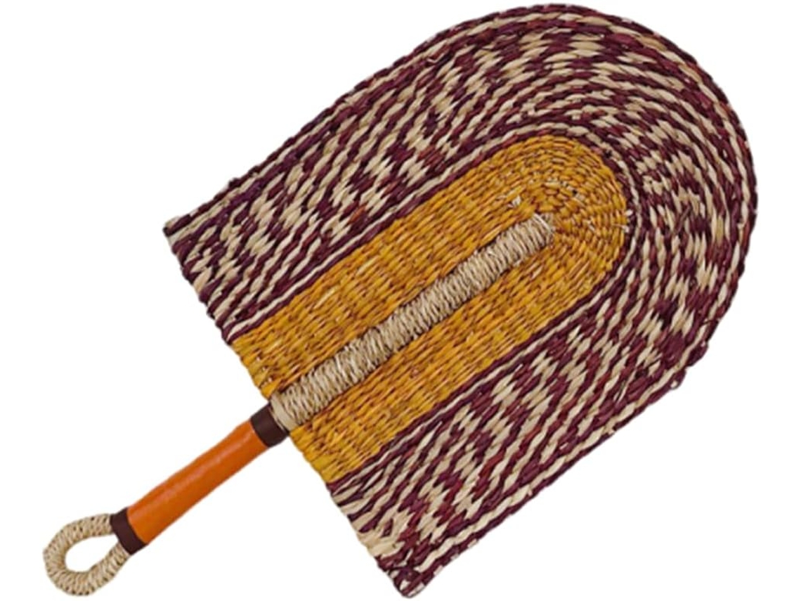 Ventilador artesanal em tom espuma do mar - 43 cm - Estilo tradicional africano trançado -