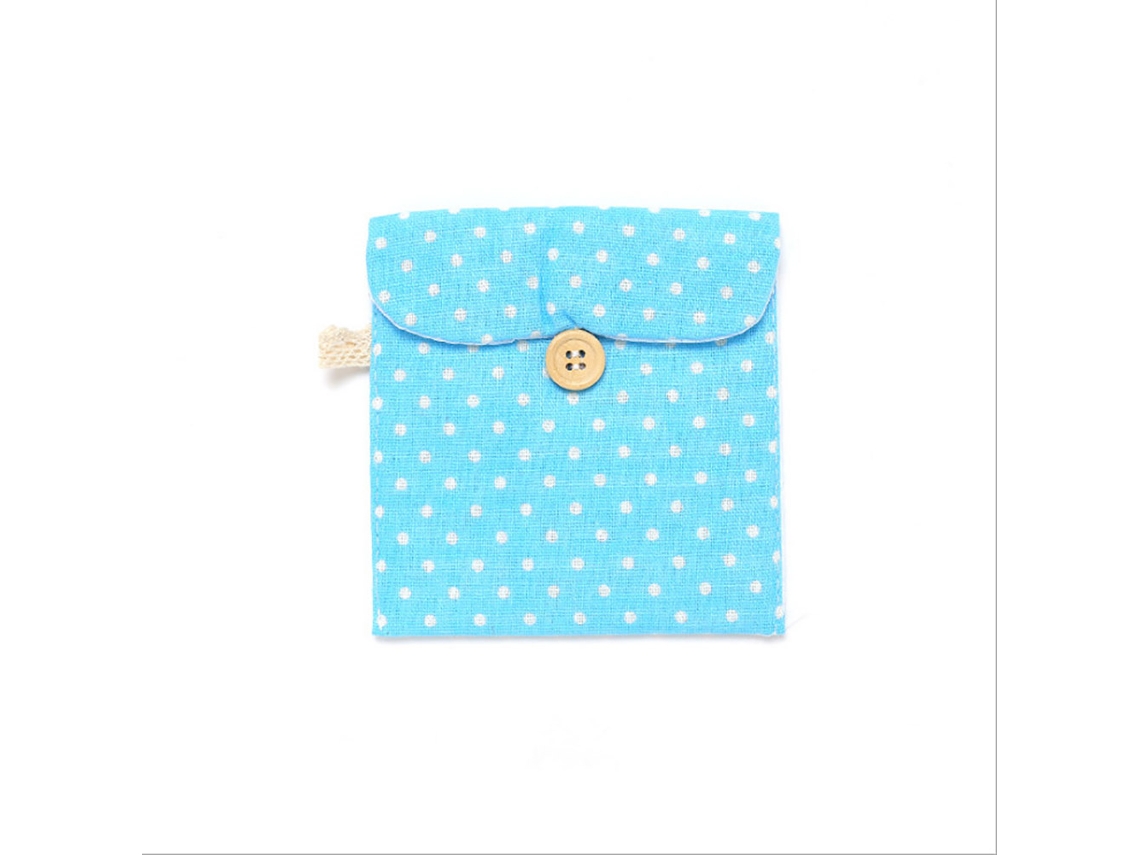 Necessaire de algodão com bolinhas azuis e botão para meninas