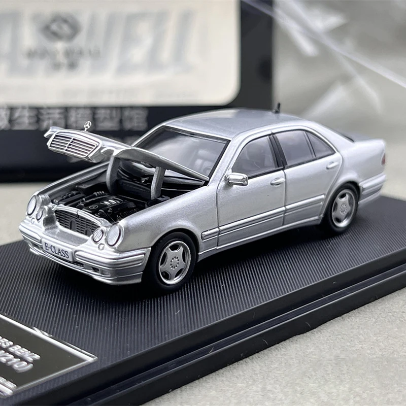 Modelos De Carros E Carrinhos De Brinquedo Em Escala 1:64, Feitos Em Metal Fundido.