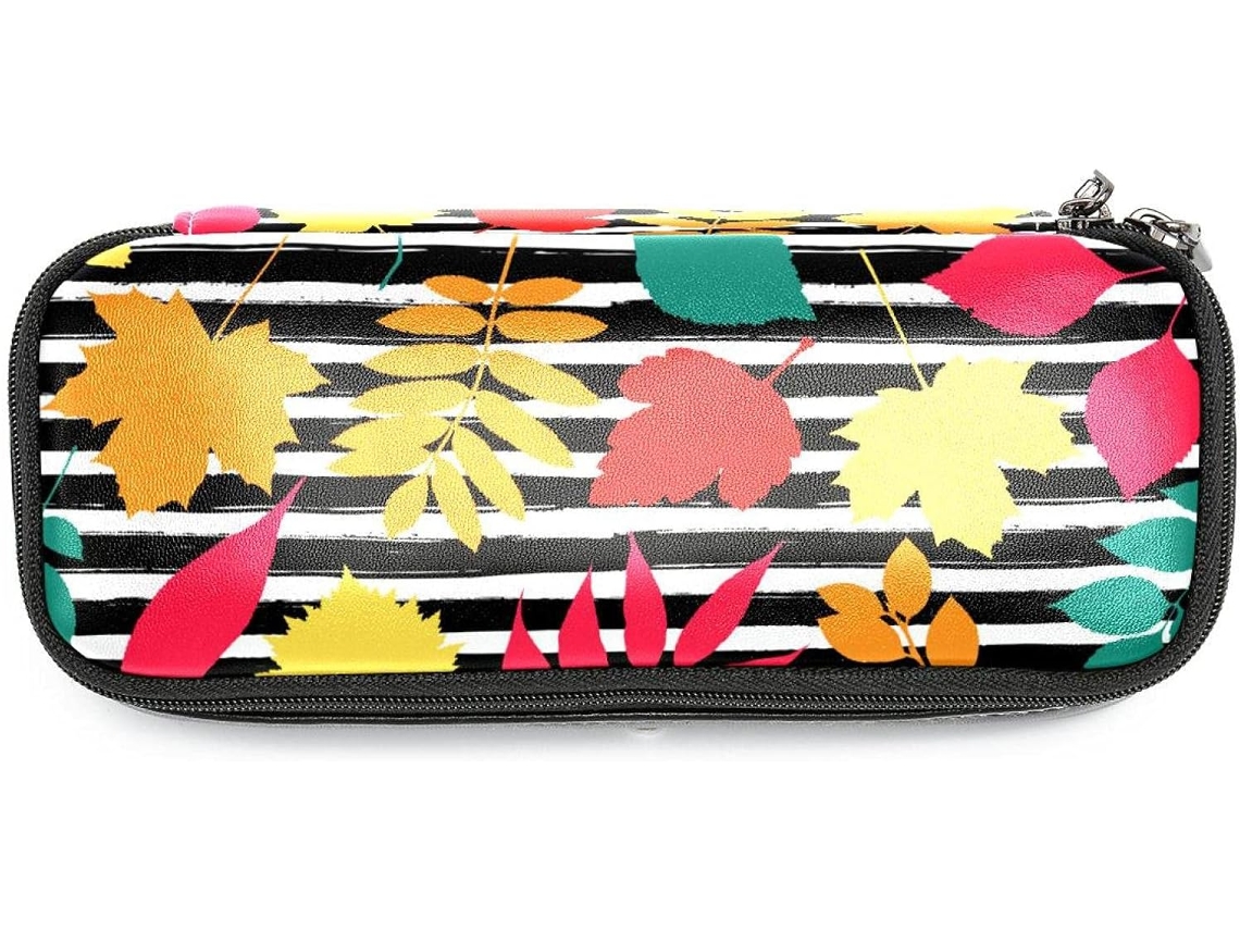 Este caderno grande com estampa de folhas e folhas de outono, ideal para lápis e canetinhas, também funciona como um acessório indispensável.