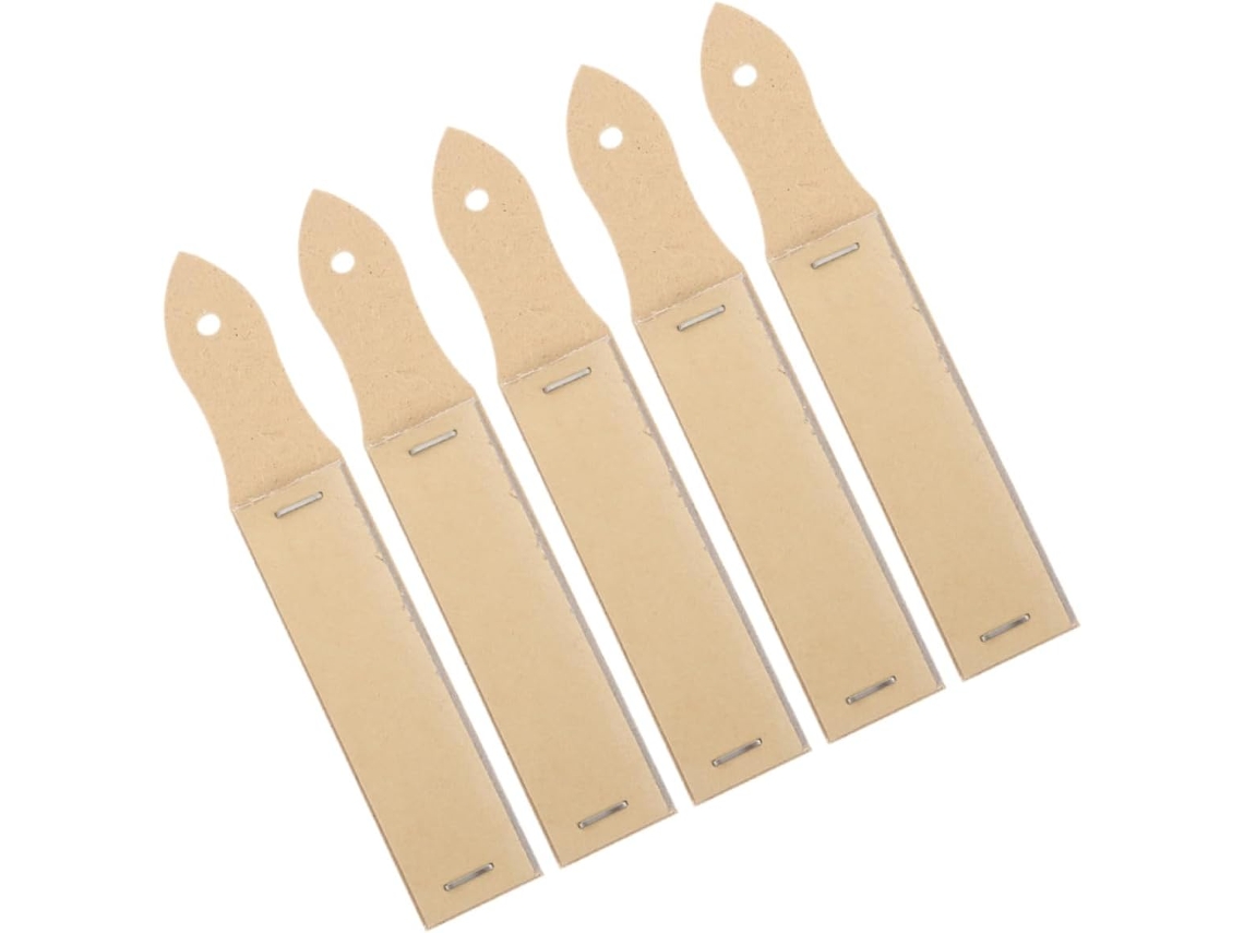 Conjunto de 5 porta-lápis Lixa, com material de grão fino.