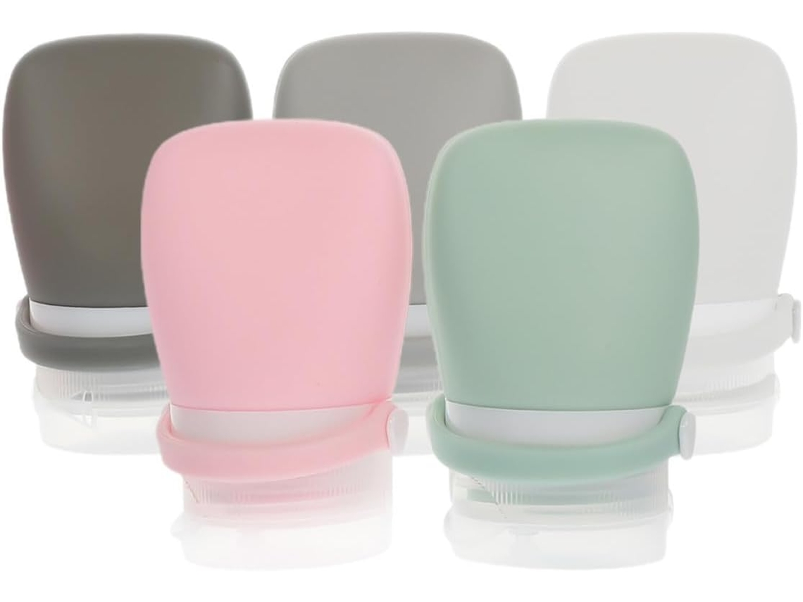 Conjunto de 5 potes reutilizáveis para itens de higiene pessoal, ideais para viagens.