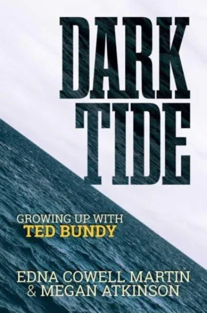 Livro Dark Tide de Megan Atkinson (Inglês)