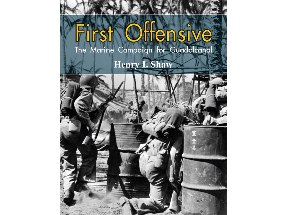 Livro First Offensive De Henry I Shaw (inglês)