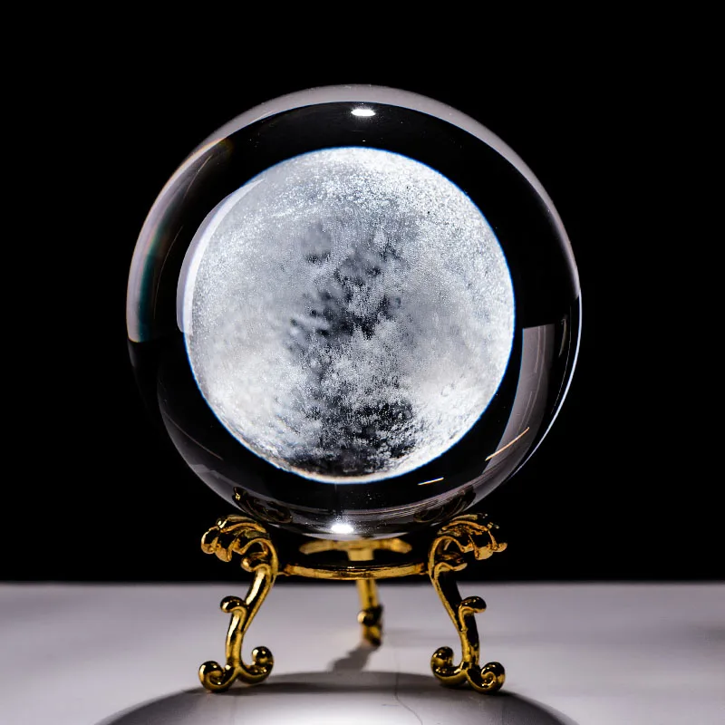 Globo Lunar de 60 Mm com Base Dourada, Bola de Cristal e Vidro de Quartzo Gravado a Laser em 3d. MDUG