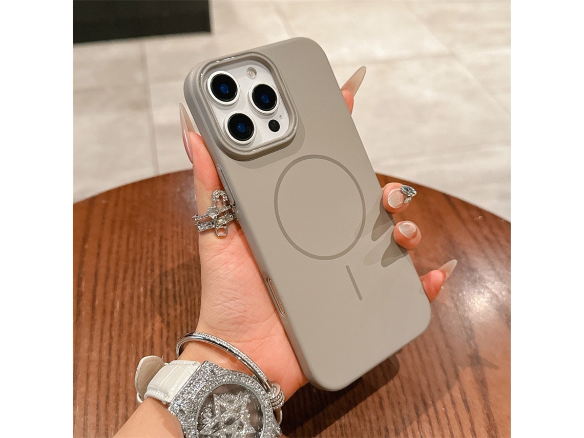 Capa Para Iphone 17 Air Em Policarbonato Com Sucção Magnética Macia E Toque Suave, Acabamento Fosco.