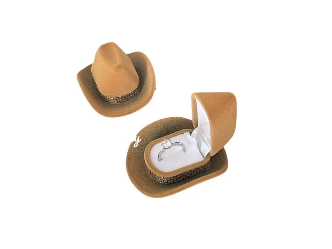 Caixa De Jóias Formato De Chapéu De Cowboy Plástico + Material Têxtil Marrom 7x6,2x3,9 Cm