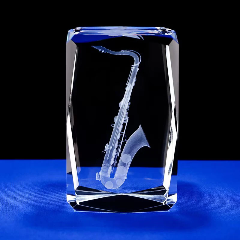 Estátua de Instrumento Musical em Cristal 3d, para Amantes da Música e Decoração de Casa. MDUG (sem Base)