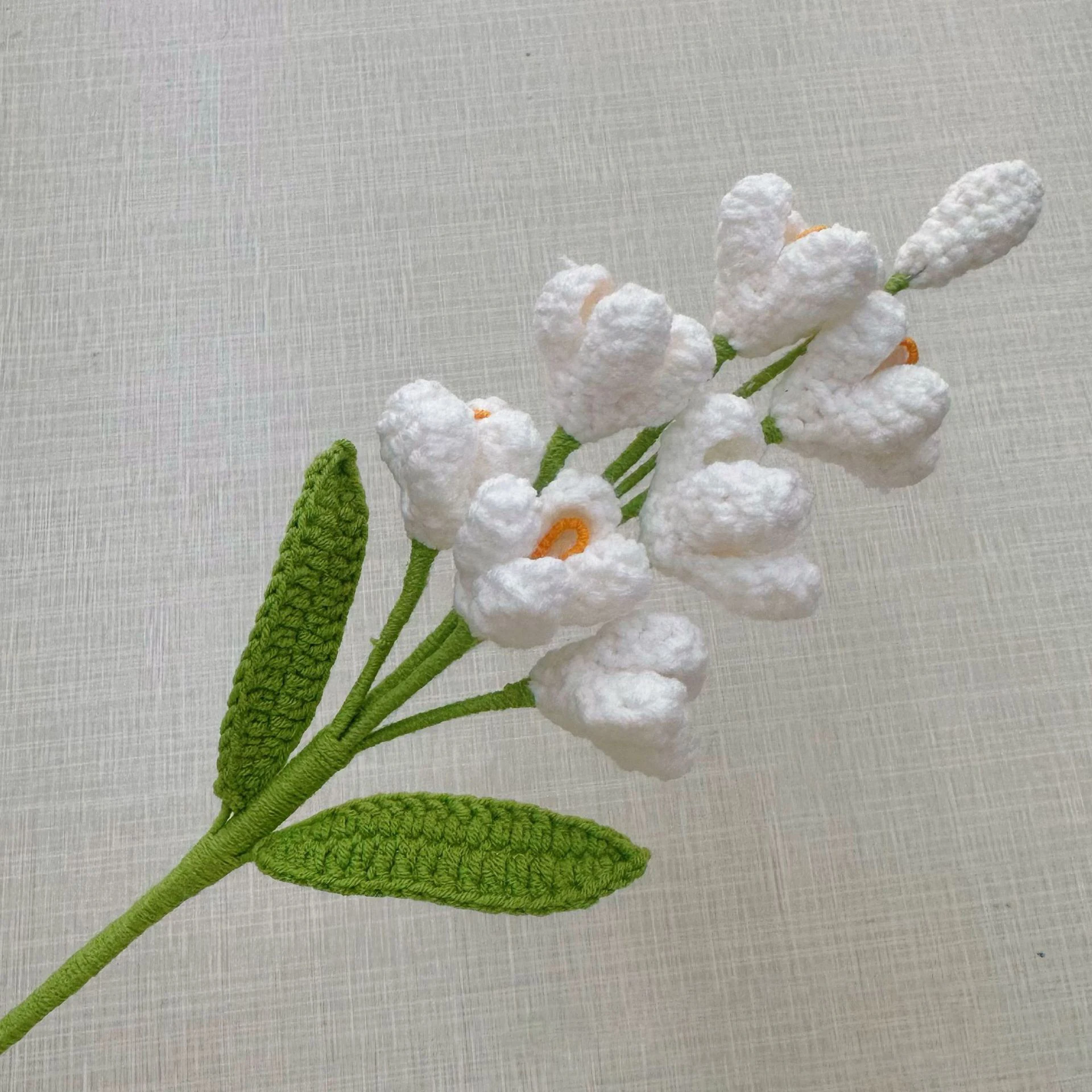 (10 Cm) Flor Lilás Tricotada À Mão, Galho De Flor Artificial Criativo.