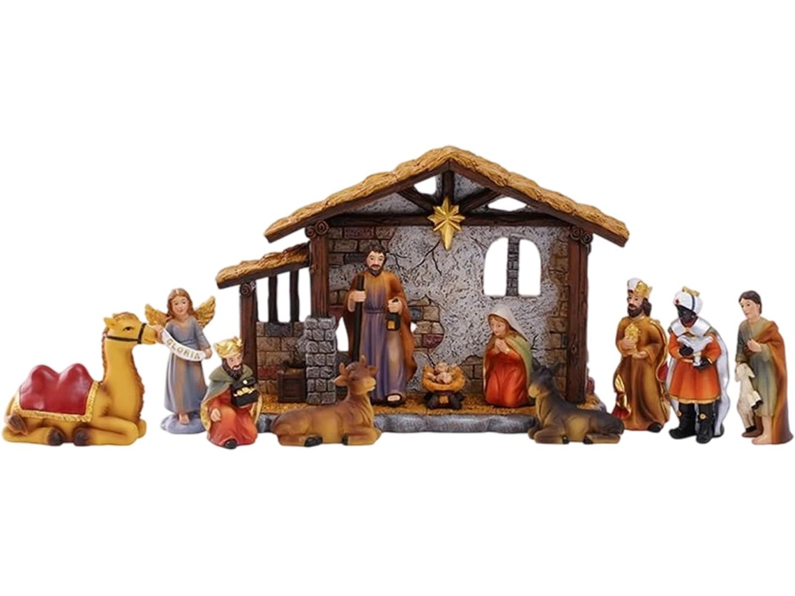 Presépio De Natal Com Pequenas Figuras