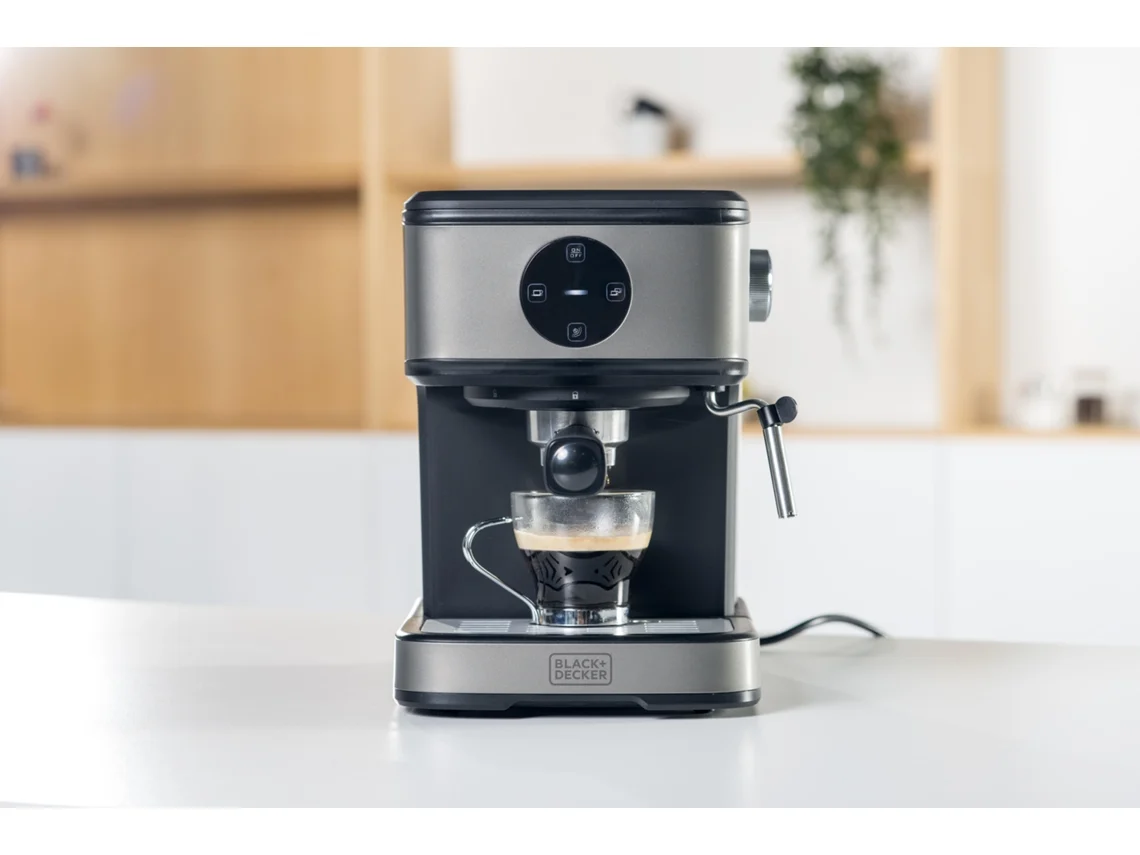 Máquina de Café Manual BLACK+DECKER Bxco850E