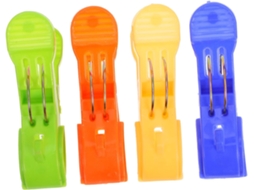 Conjunto De 4 Prendedores Plástico Multifuncionais E Coloridos, Seguros E Fáceis De Encontrar, Ideais Para Toalhas De
