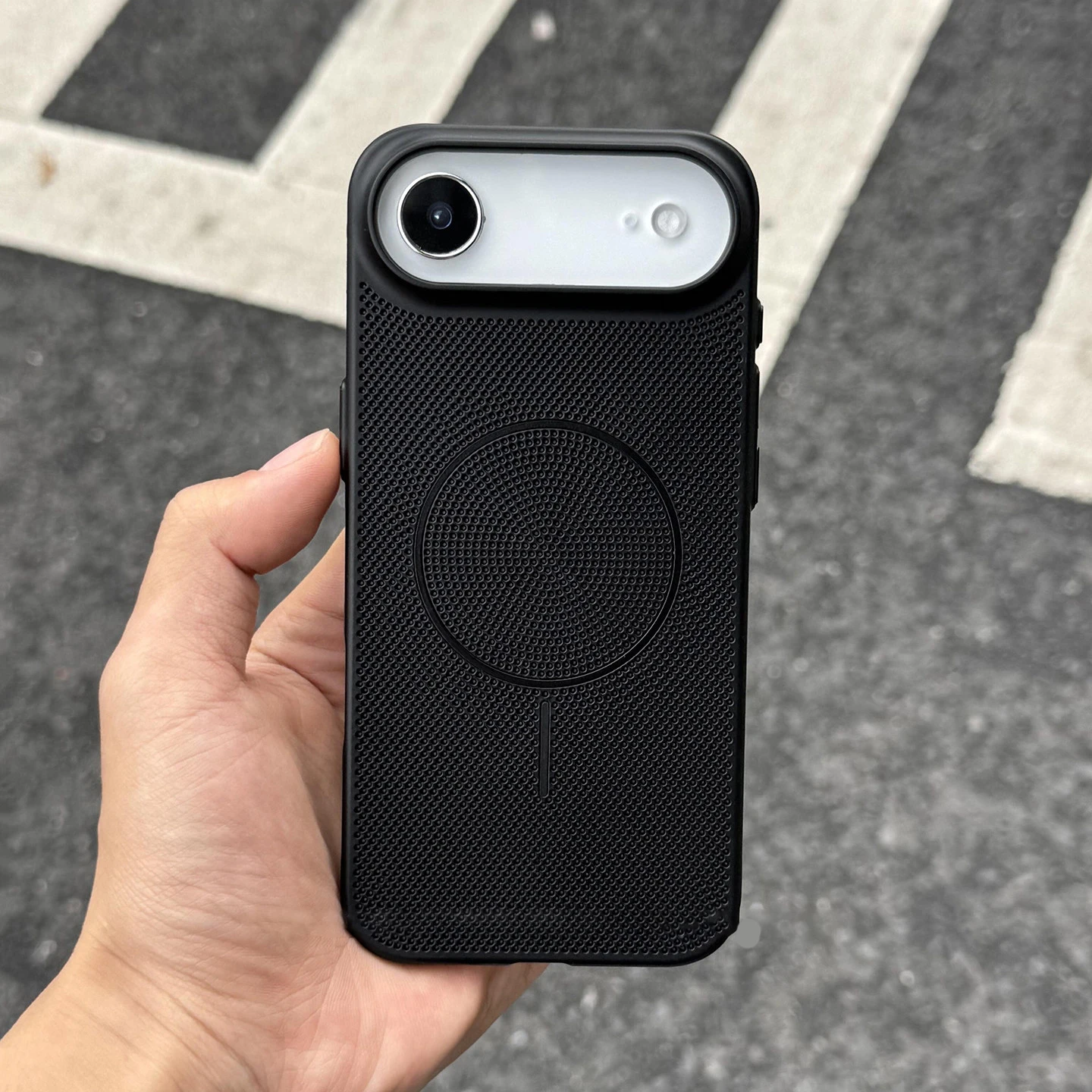(iphone 16 Pro Max Preto) Capa Protetora Magnética Com Malha De Dissipação De Calor, Rígida E Ultrafina.