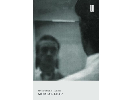 Livro Mortal Leap de MacDonald Harris (Inglês)