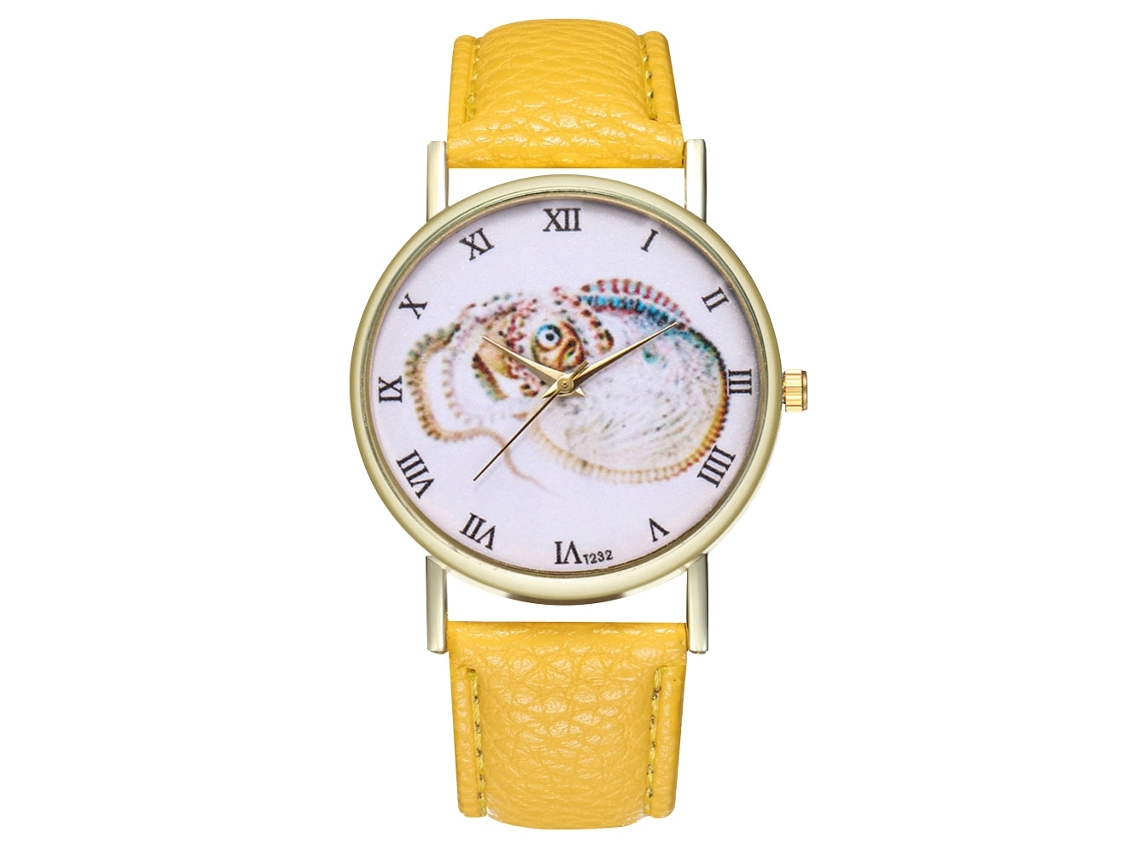 Relógio de pulso vintage de quartzo para mulheres e homens com pulseira de couro PU e estampa animal amarela.