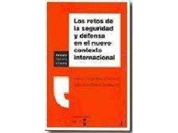 Livro Los Retos de La Seguridad y Defensa En El Nuevo Contexto Internacional de Güell Peris e Sonia (Espanhol)