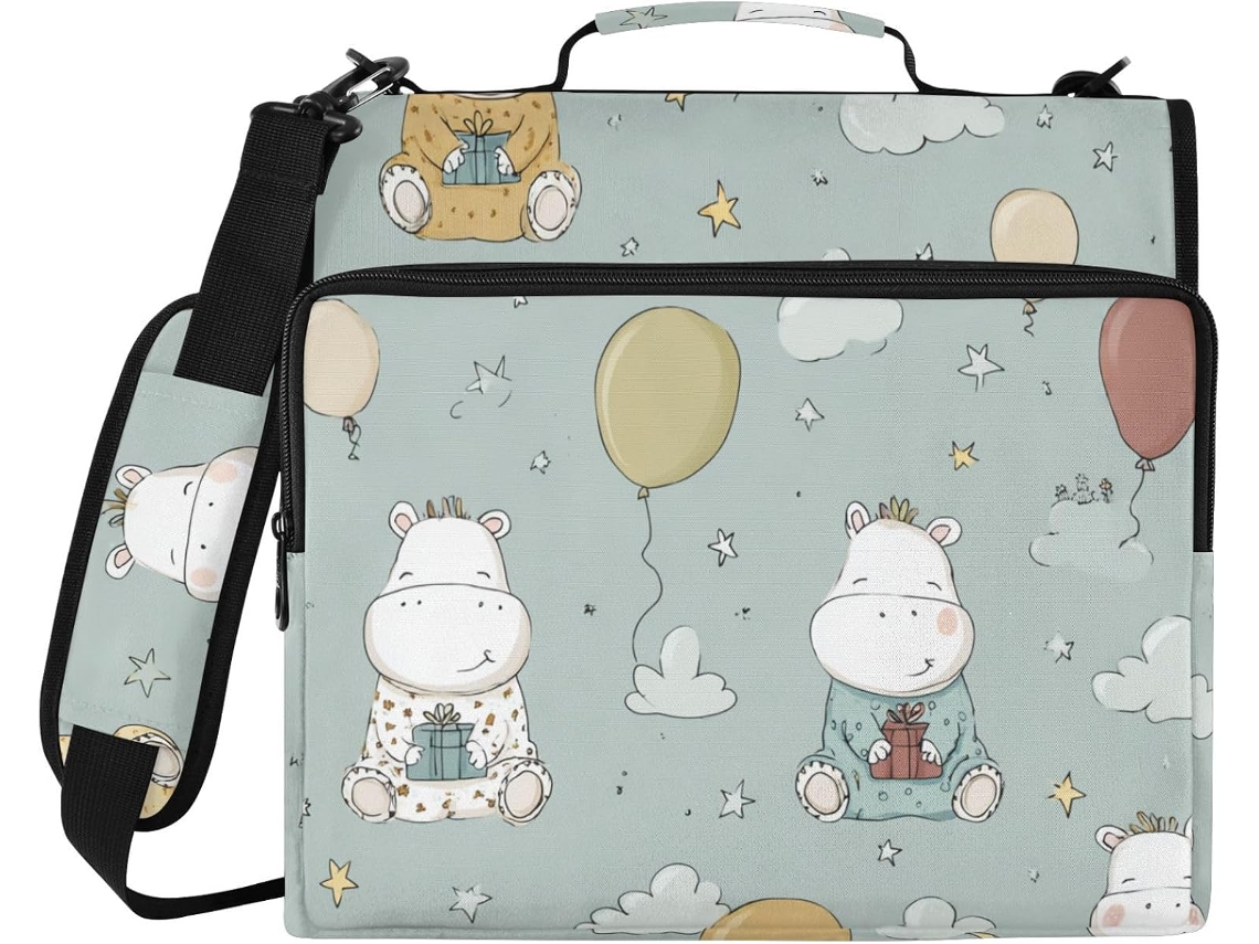 Mochila verde-clara macia com estampa de hipopótamo, fechamento em zíper com 3 argolas e alça superior para diversos arquivos escolares.
