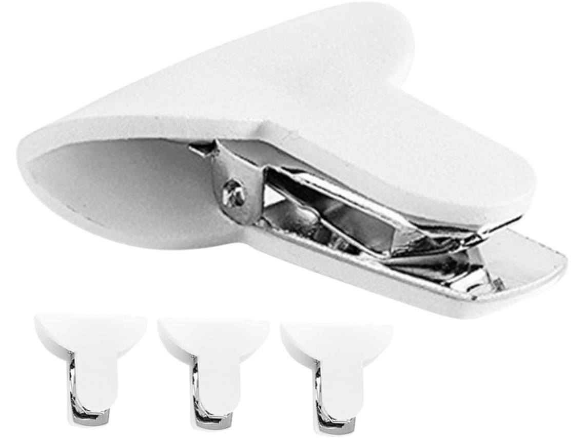 Conjunto Valiclud com 4 prendedores antiderrapantes Lençol com espuma acolchoada e presilhas de metal para fixar edredons.