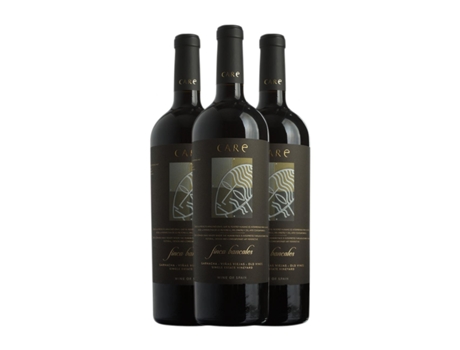 Vinho CARE Finca Bancales Grenache Cariñena (0.75 L - 3 Unidades)