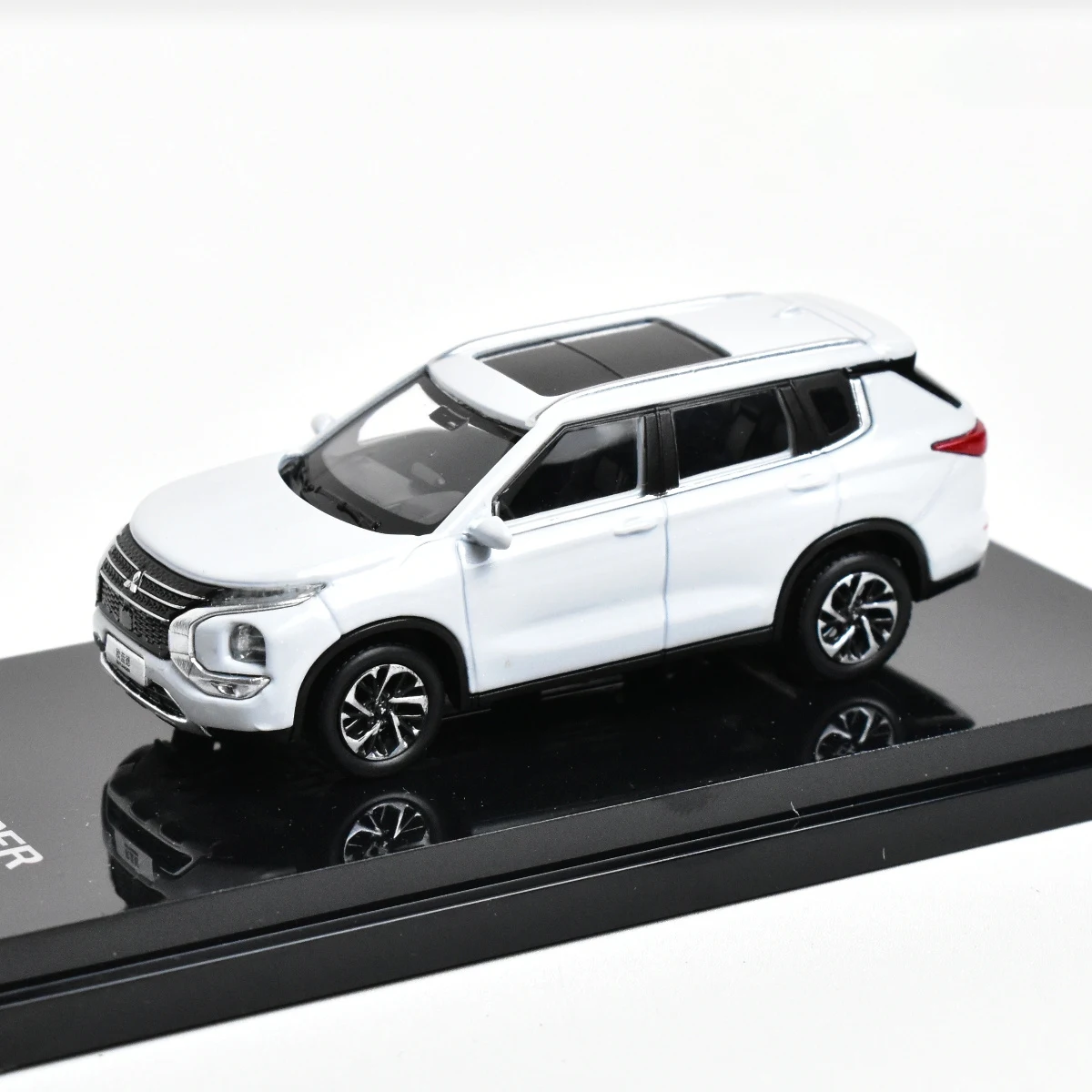 (branco) Miniatura De Suv Em Escala 1:64, Modelo De Carro De Brinquedo.