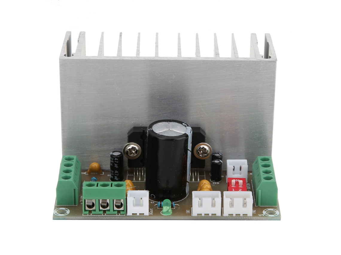 Módulo amplificador automotivo Xh m231 Tda7388 de 4 canais, 4x41w, placa amplificadora de 12v com dissipador de calor.