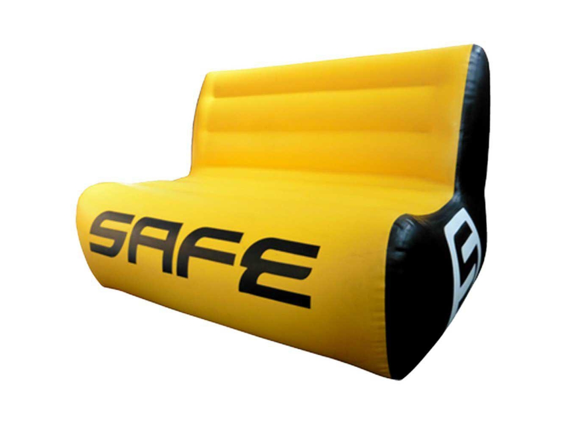 Safe Waterman Air Lounge
