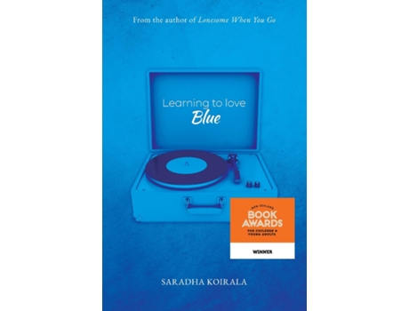 Livro Learning To Love Blue De Saradha Koirala (inglês)