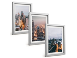 Composição De Quadros Na Paredecidades À Noite, Arranha-céus, Luzes Moldura Prateada Quadros Para A Sala De Estar Espelharte (3 Peças 20x30 Cm)