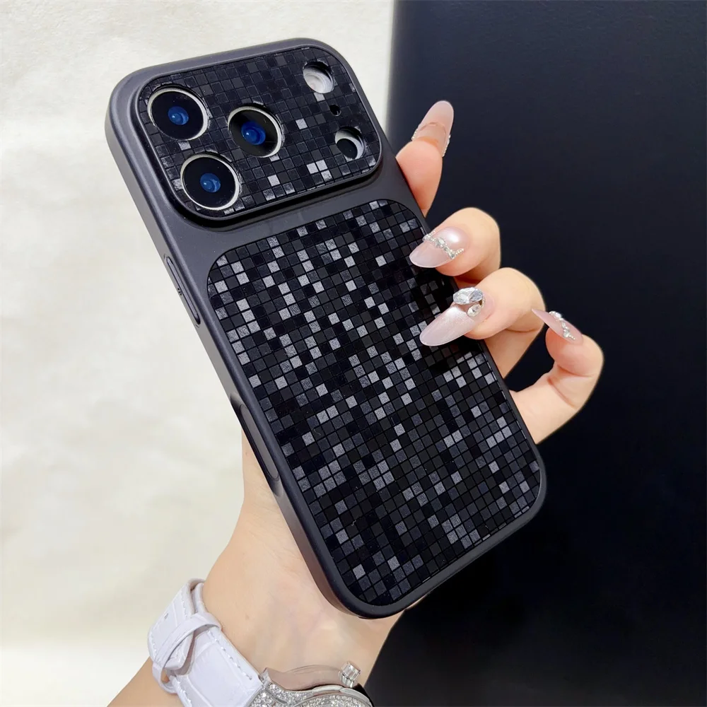Capa Texturizada Para Iphone 17 Pro Max (preta), Protege A Lente, Feita De Policarbonato Resistente A Impactos.