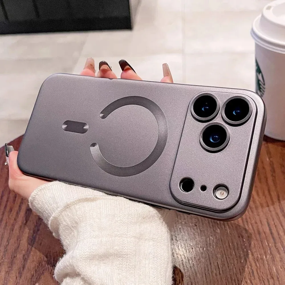 (iphone 17 Pro Cinza) Capa Metálica Magnética De Luxo Para Iphone Com Suporte Para Carregamento Sem Fio.