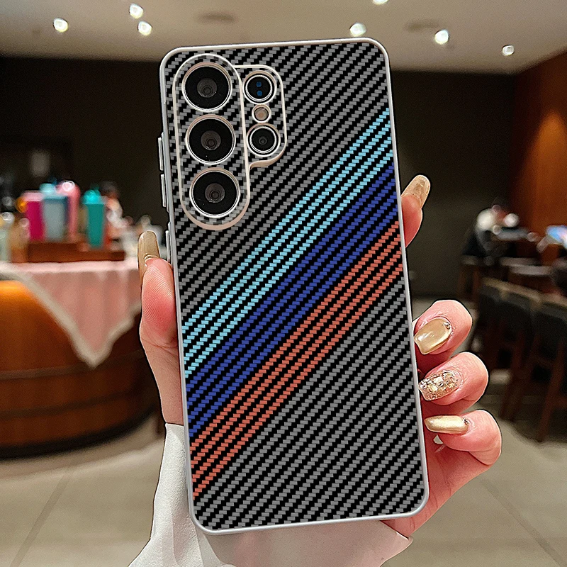 Capa Magnética Para Celular Galaxy S25 Com Textura De Fibra De Carbono (cinza).