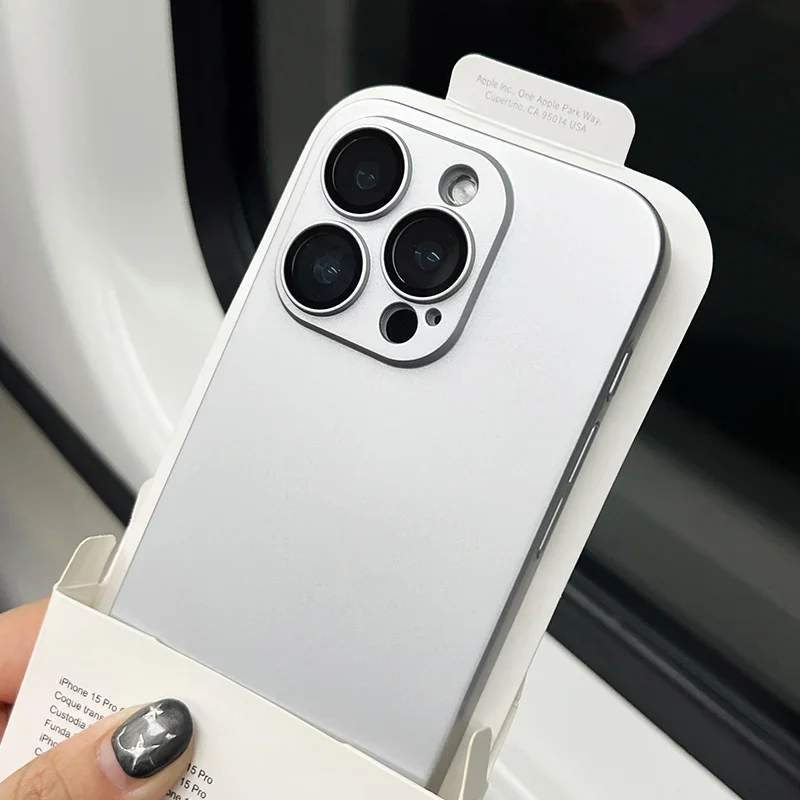 Capa Fosca De Tpu Para Iphone 13 Pro Max (prateada), Protege A Câmera E É Resistente A Impactos.