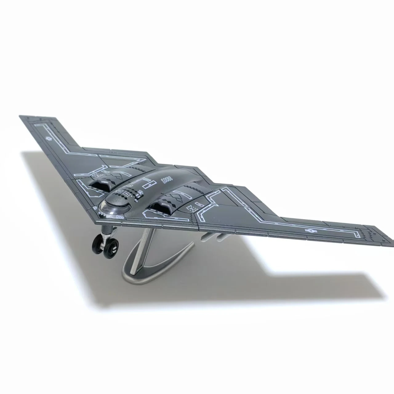 Modelo De Avião De Plástico Em Escala 1/200 Do Bombardeiro B-2 "spirit".