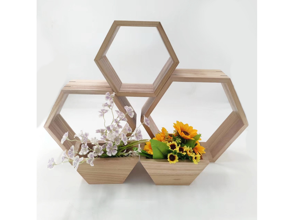 Prateleiras Flutuantes Hexagonais em Madeira