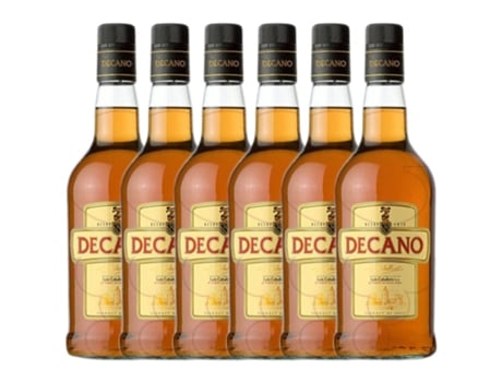 Licor CABALLERO Caballero Decano (0.7 L - 6 unidades)