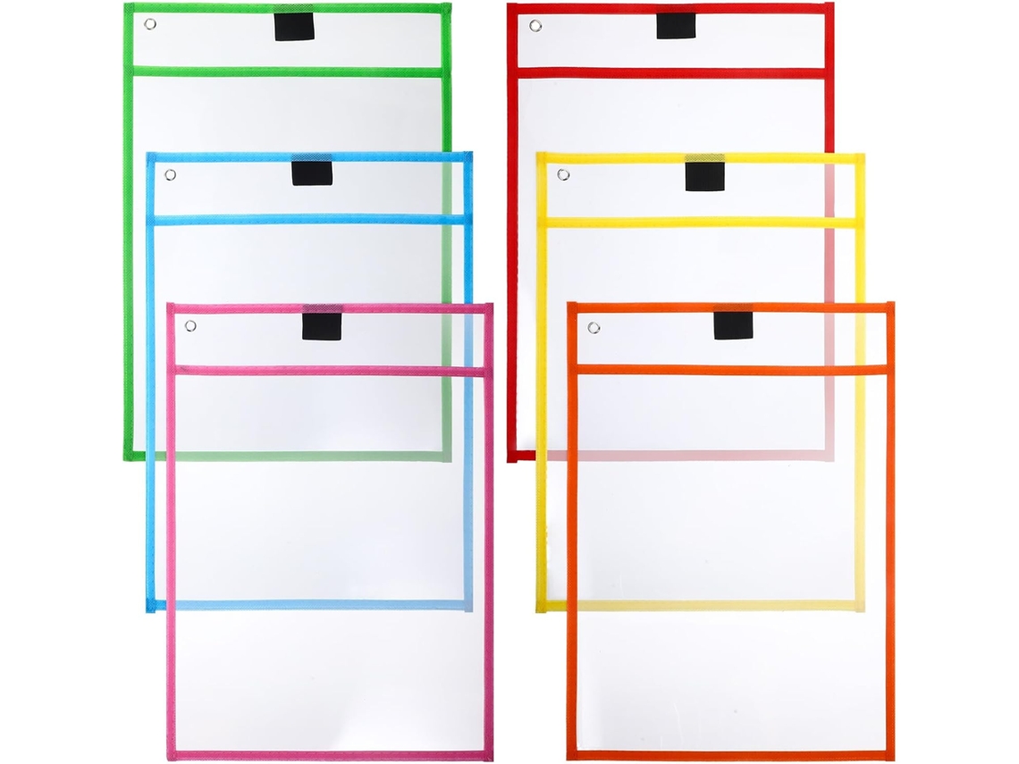 Pacote com 6 envelopes plásticos transparentes para proteger documentos, com camadas protetoras de PVC para uso escolar.