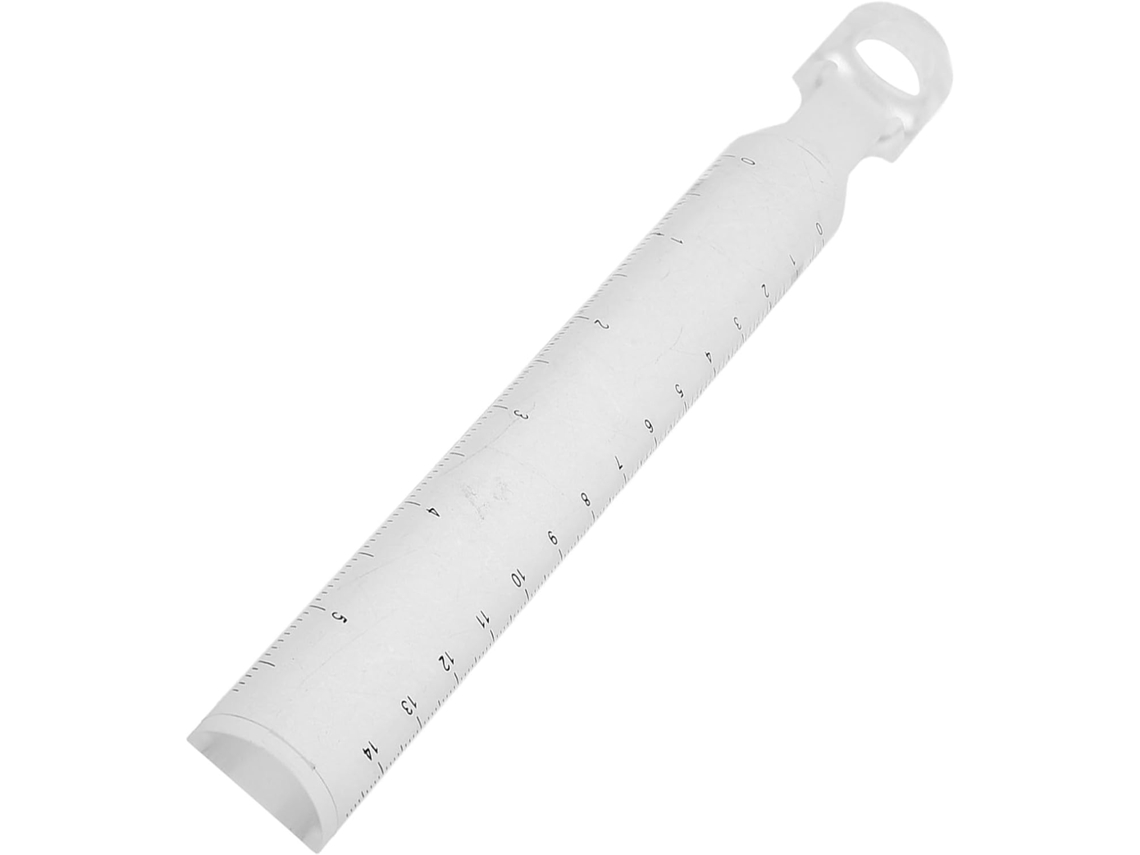 Régua de plástico com lupa, marcações em centímetros e ferramenta de ampliação de 2x, leve e resistente, ideal para medições.