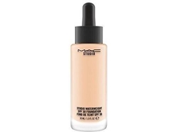 Base MAC Studio Waterweight Foundation SPF30 Nc20