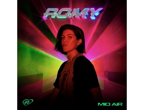 Romy Mid Air Vinil Young