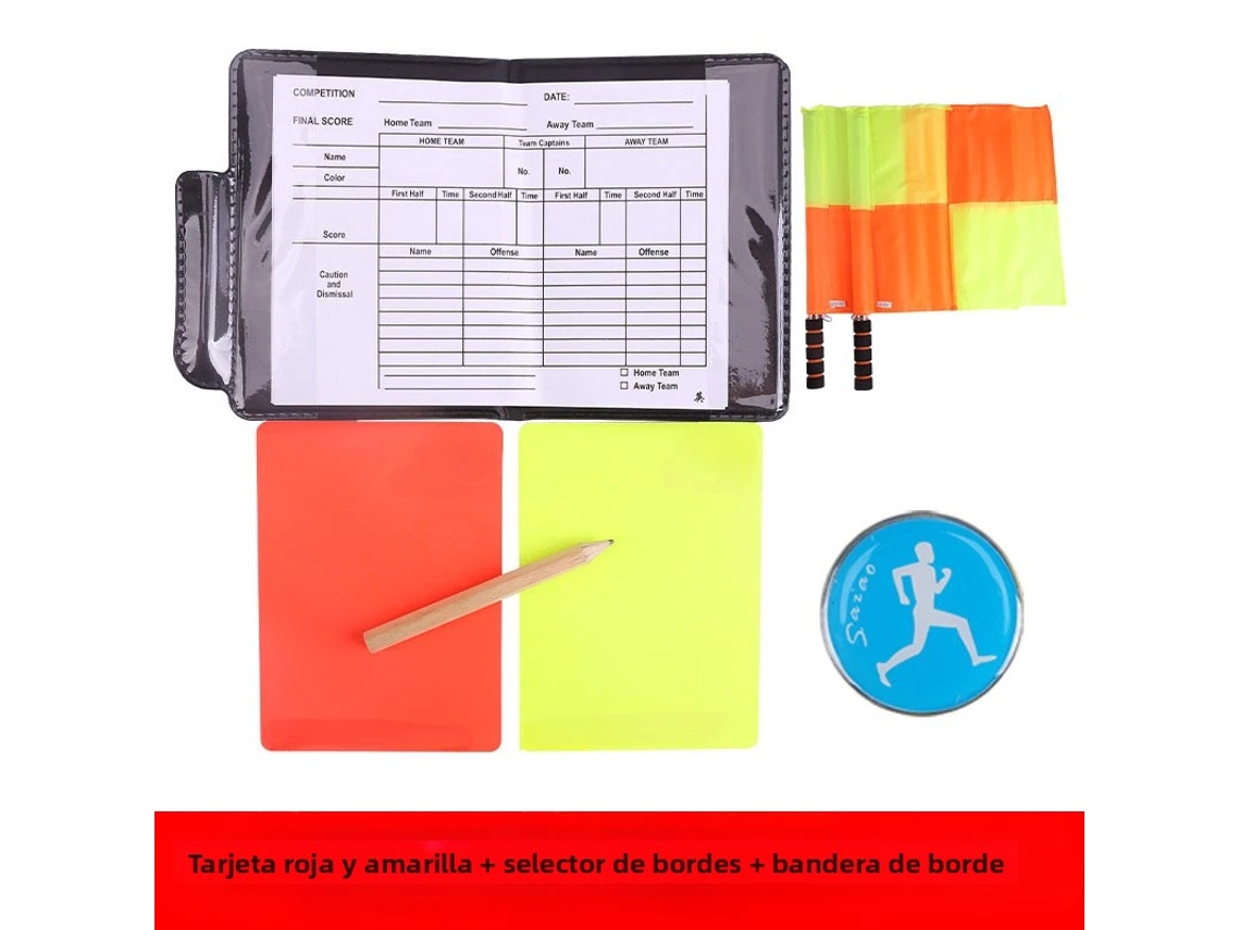 Um Jogo De Cartas De Futebol Com Uma Bandeira De Árbitro, Um Lápis E Um Seletor De Borda Vermelha/amarela Para As Cartas.