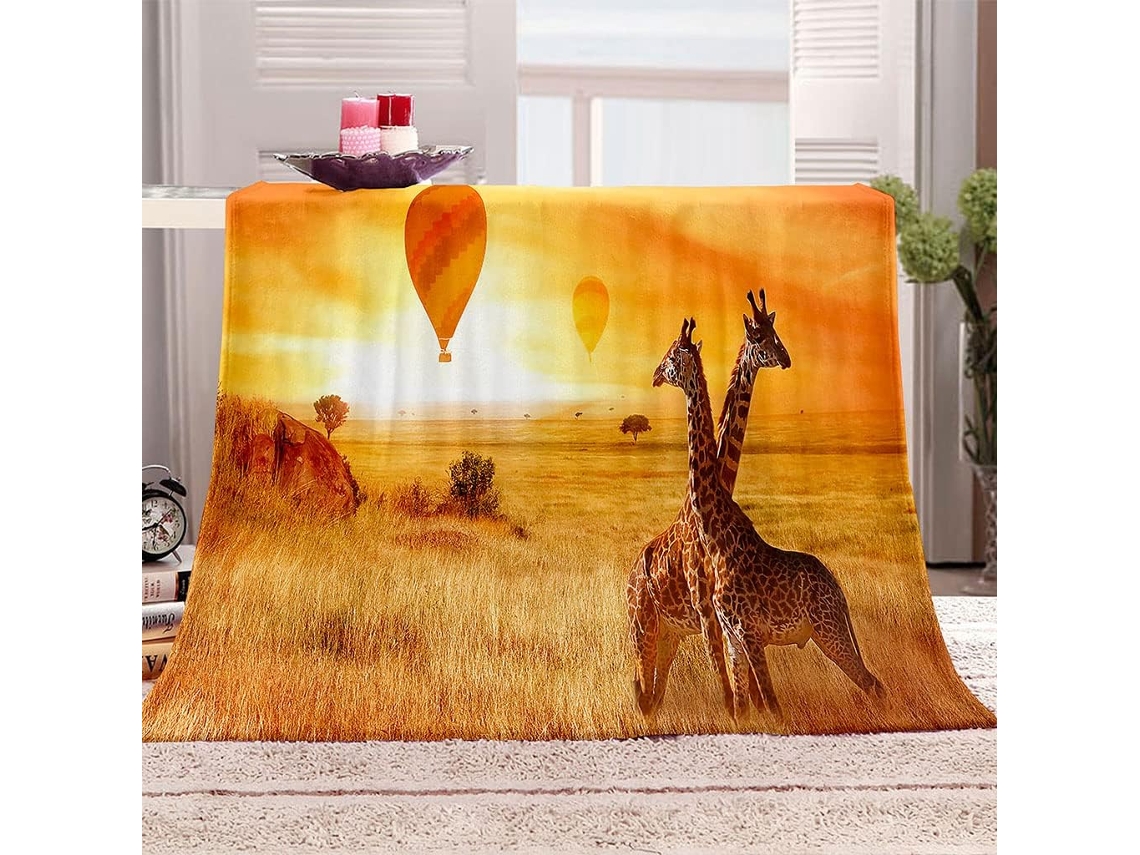 Manta com Estampa de Animais da Pra em Microfibra 150x180cm