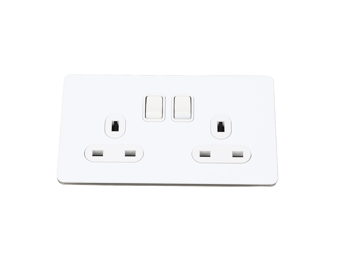 Tomada Dupla Laxiscreed Com Interruptores Duplos Para Maior Conveniência No Seu Setup