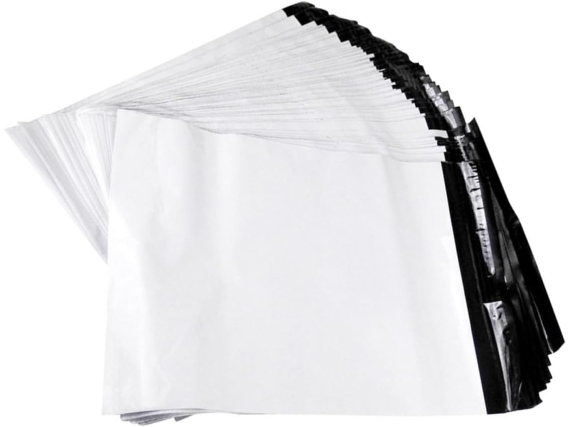100 unidades de envelopes plásticos grossos para correspondência, com fecho autoadesivo, ideais para envios de encomendas. Cor: Branco.