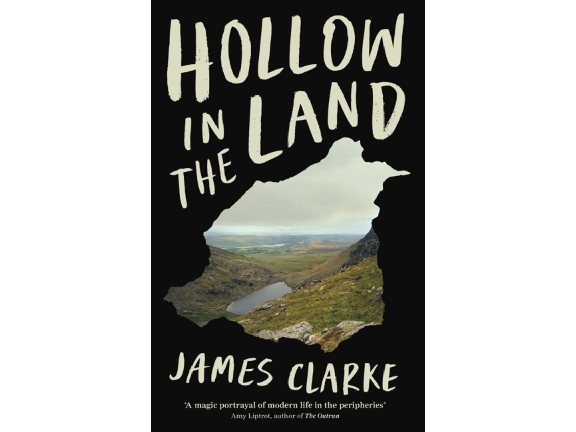 Livro Hollow in the Land de James Clarke (Inglês)