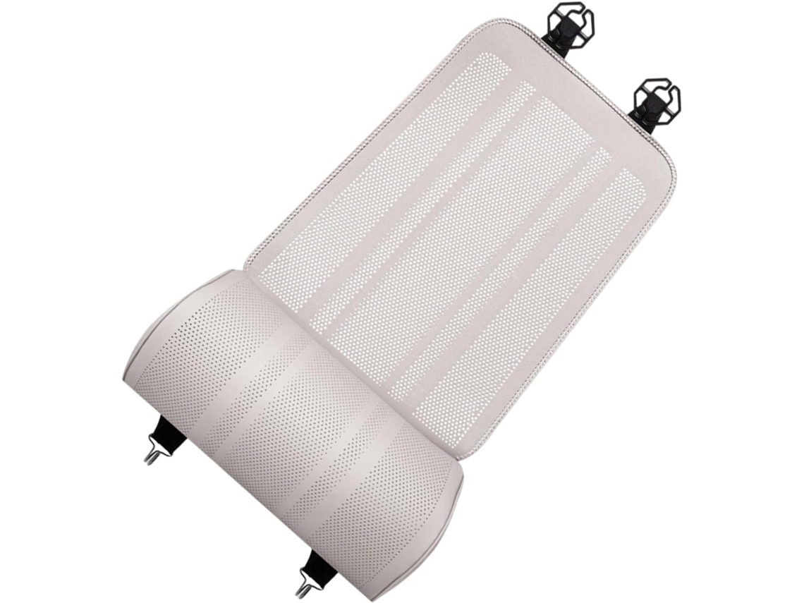 Almofada de elevação para assento de carro, oferecendo suporte para pessoas que dirigem e viajam de carro.